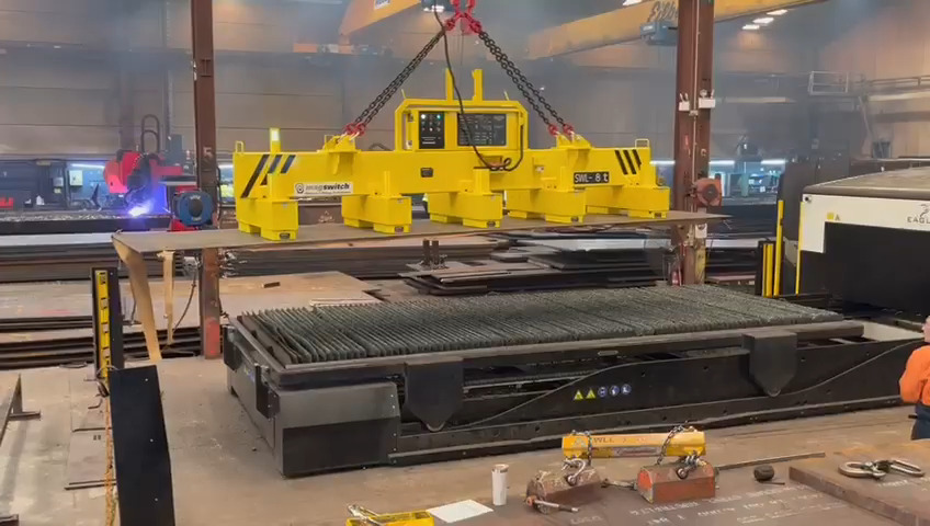 �i�d�����t�e�B���O/�Œ�t���[�� 8�g���ݔ\��